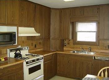 4th image of 3633 Quail Ave N