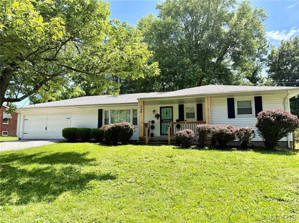 118 Alice Dr, O'Fallon, IL 62269
