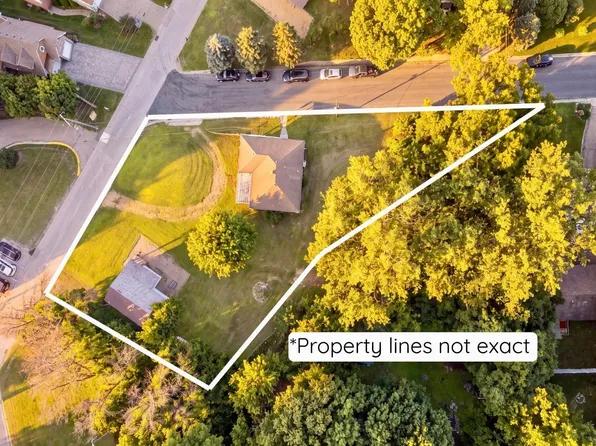 4528 Aberdeen Rd, Mound, MN 55364
