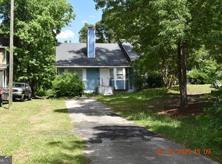 4421 Azalea Dr, Macon, GA 31210