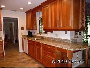 5th image of 2610 NW 38th St
