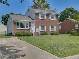 307 Kostel Ct, Hampton, VA 23669
