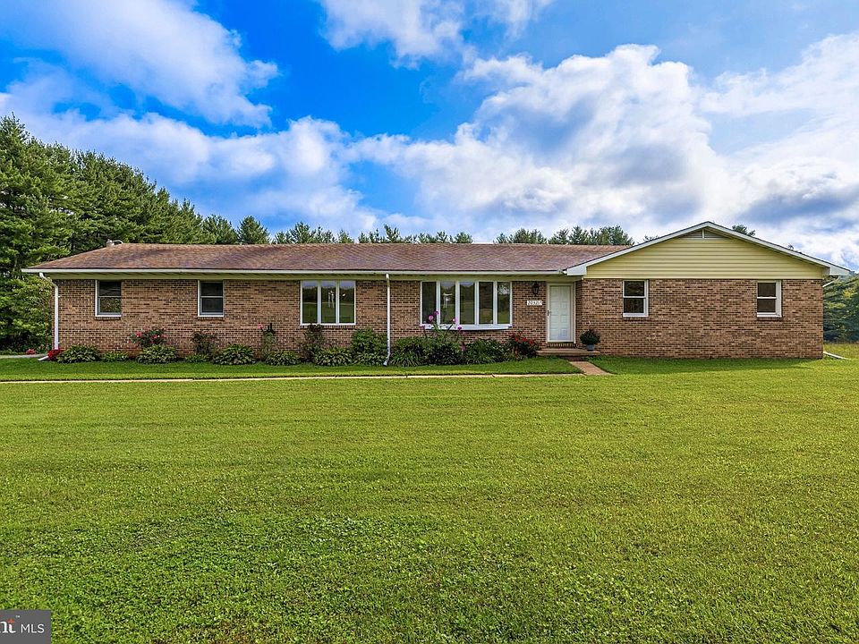1st image of 20321 Middletown Rd