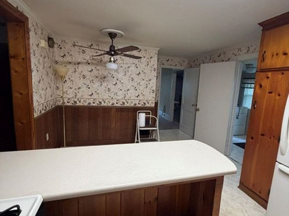 3rd image of 22 F St