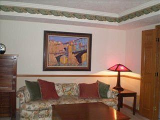 3rd image of 3107 Cumbria Dr