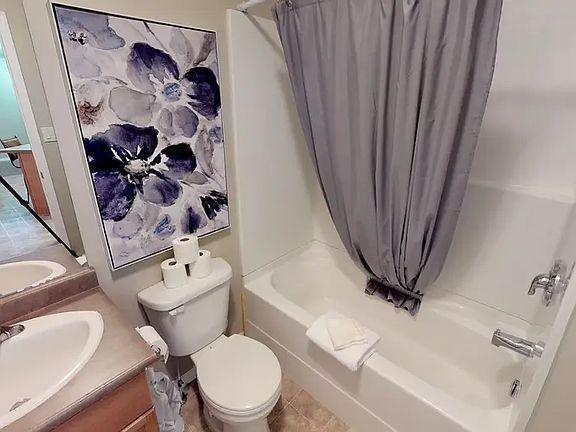 4th image of 122 Brewster Dr #201
