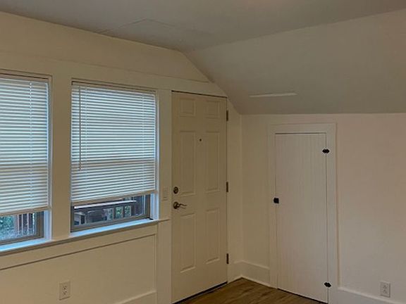 2nd image of 436 NE Galloway St APT 1