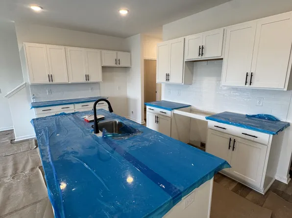 2319 Juneau Ln, Columbia, TN 38401