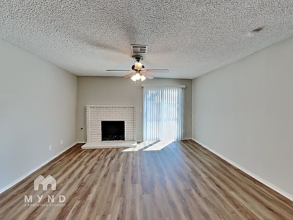 4th image of 801 Dolores Dr