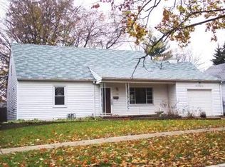 176 E Mallery Ave, Elgin, IL 60123