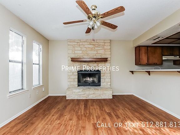 4th image of 1813 Rawhide Dr