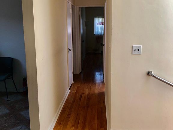 4th image of 2761 Paulding Ave Floor 2