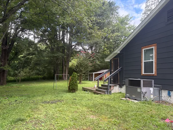 229 Old Planters Rd, Plantersville, MS 38862
