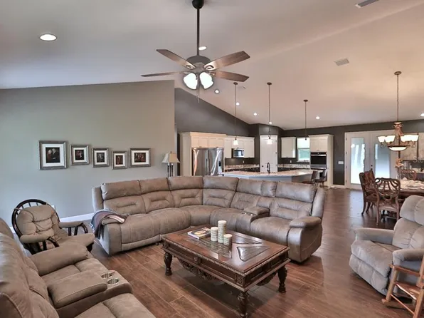 5015 W Anthony Rd, Ocala, FL 34475