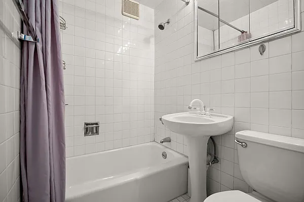 Sold by Keller Williams NYC | media 9