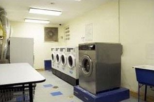 4th image of 1275 E 51st St APT 5H