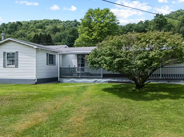 386 Elm St, Weedville, PA 15868