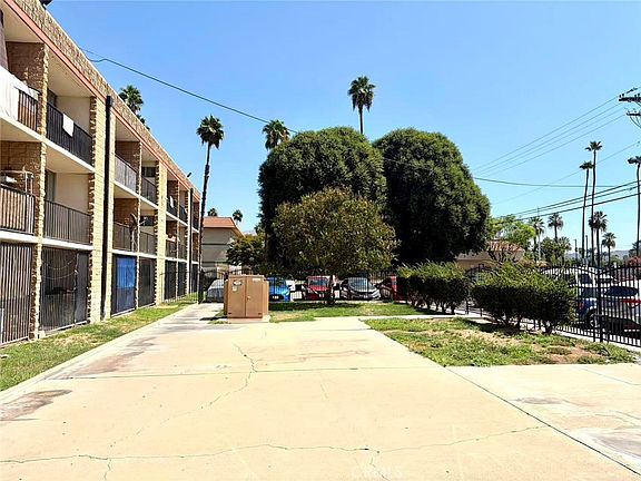 4th image of 1970 7th St