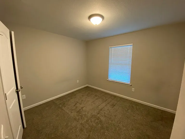 6033 Virginia Pine Ave — Photo 10