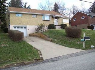 202 N Spruce Dr, Glenshaw, PA