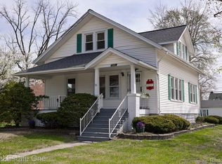 504 N Gulley Rd, Dearborn, MI 48128