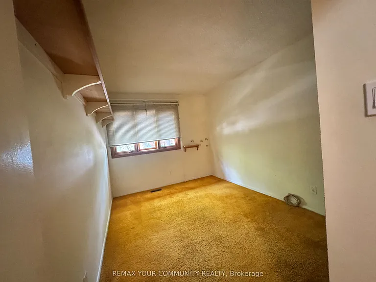 2063 Waters Edge Dr — Photo 10