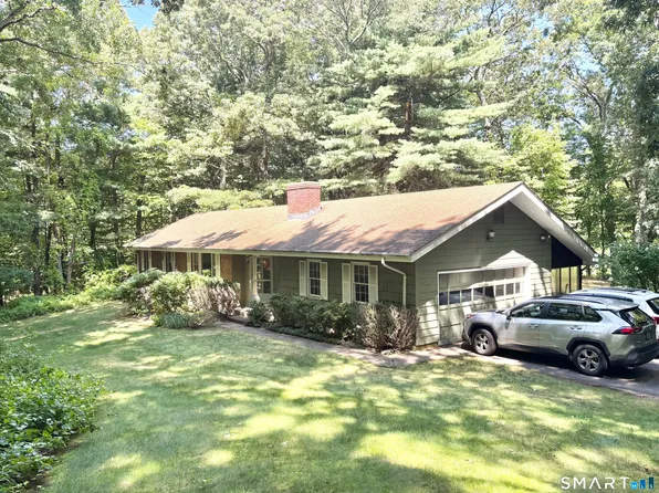 61 Bolton Center Road, Manchester, CT 06040