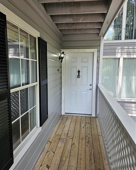 1st image of 407 Natchez Trce