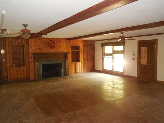 2nd image of 7733 Lonesome Dove Ln