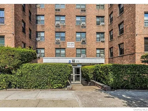2835 Webb Ave #3A Photo 1