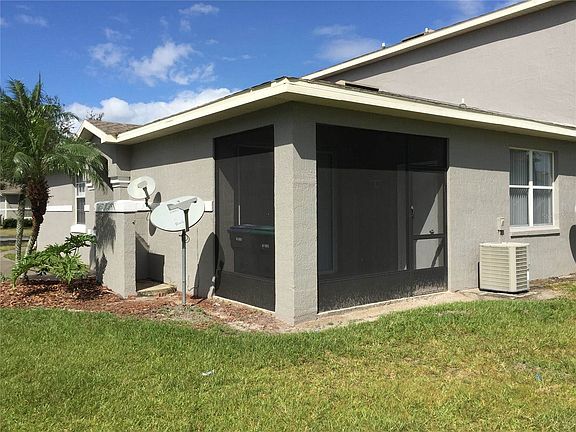 3rd image of 13193 Summerton Dr