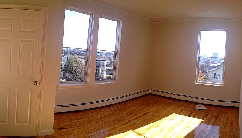 2nd image of 5 Munroe St #3A