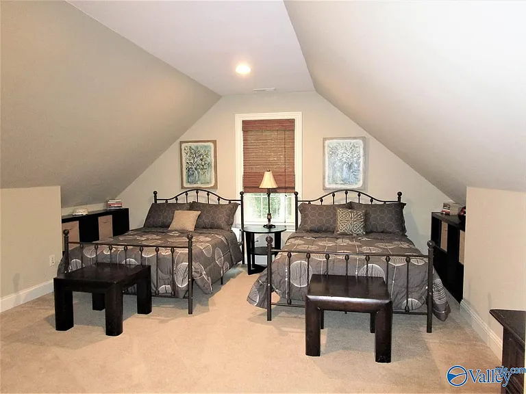 4015 High Mountain Rd NE — Photo 22