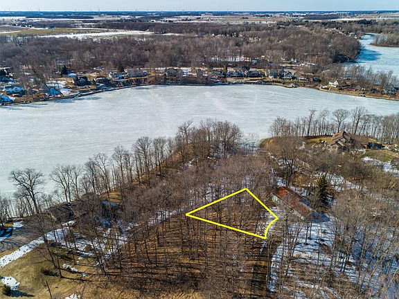 2nd image of 282 Cottonwood Dr