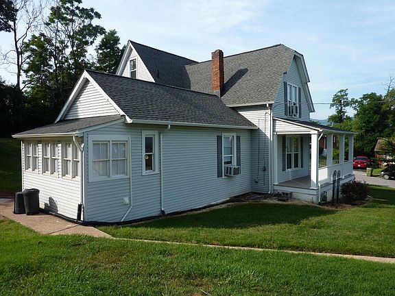 5th image of 1005 Carolina Ave