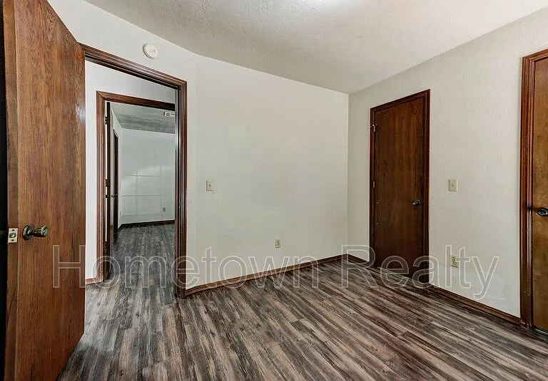436 NE 115th St — Photo 16
