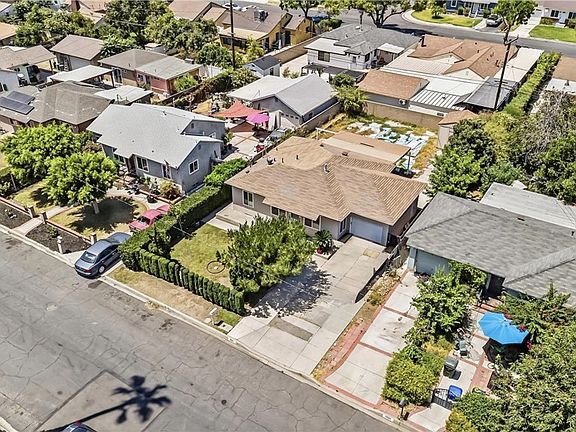 3rd image of 1931 Delford Ave