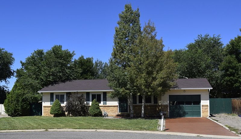 1st image of 643 Aspenwood Ln