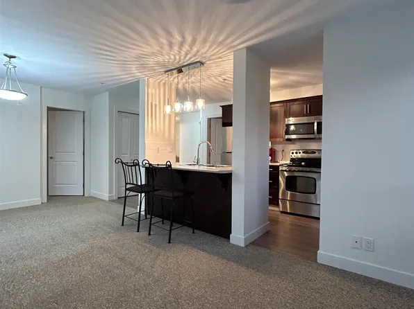 46150 Bole Ave #205, Chilliwack, BC V2P 0B7
