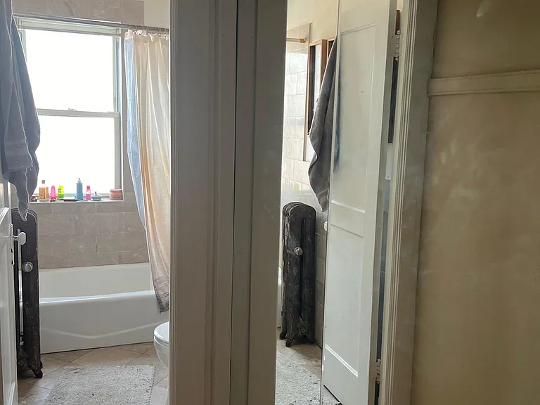 4755 N Sawyer Ave #2G — Photo 6