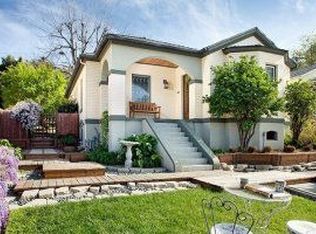 3940 Toland Way, Los Angeles, CA 90065