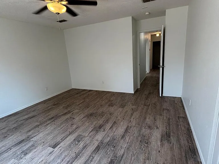 7822 Desert Springs Ct SW — Photo 11
