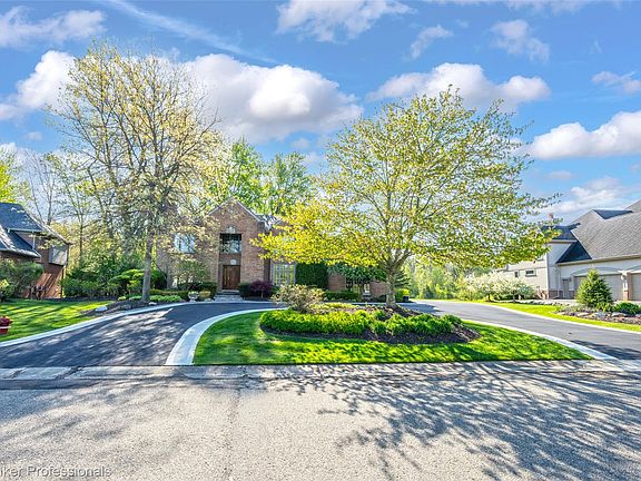 4th image of 3653 Cedar Brook Dr