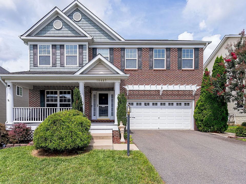 1st image of 18482 Quantico Gateway Dr