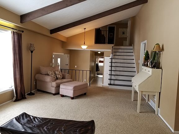 4th image of 1866 Bromton Dr