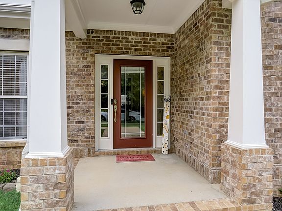 4th image of 6629 Valleypark Dr