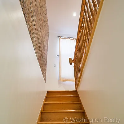 Sold by Washington Realty Corp. | media 41