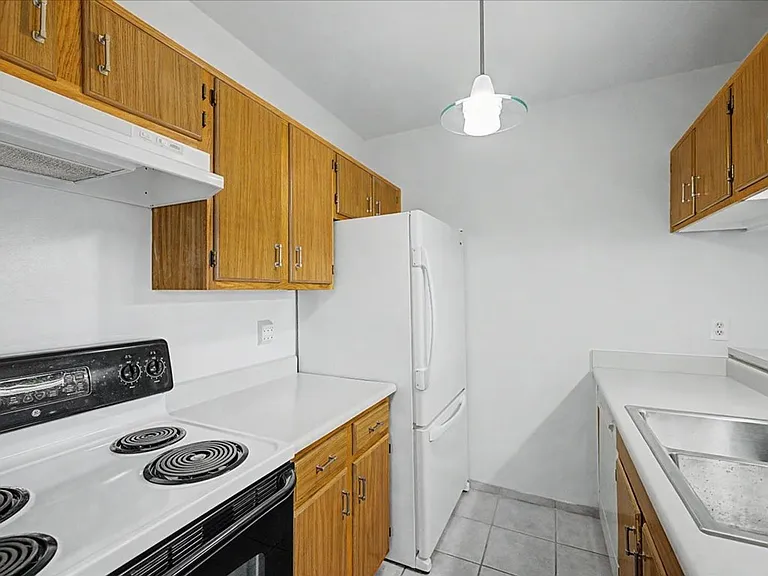 8080 E Speedway Blvd #715 — Photo 9