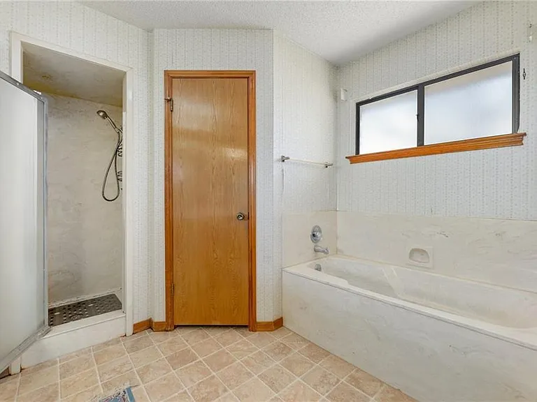 207 Rancho Bueno Dr — Photo 22