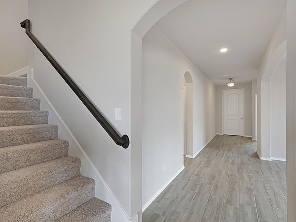2nd image of 1808 Barberry Way